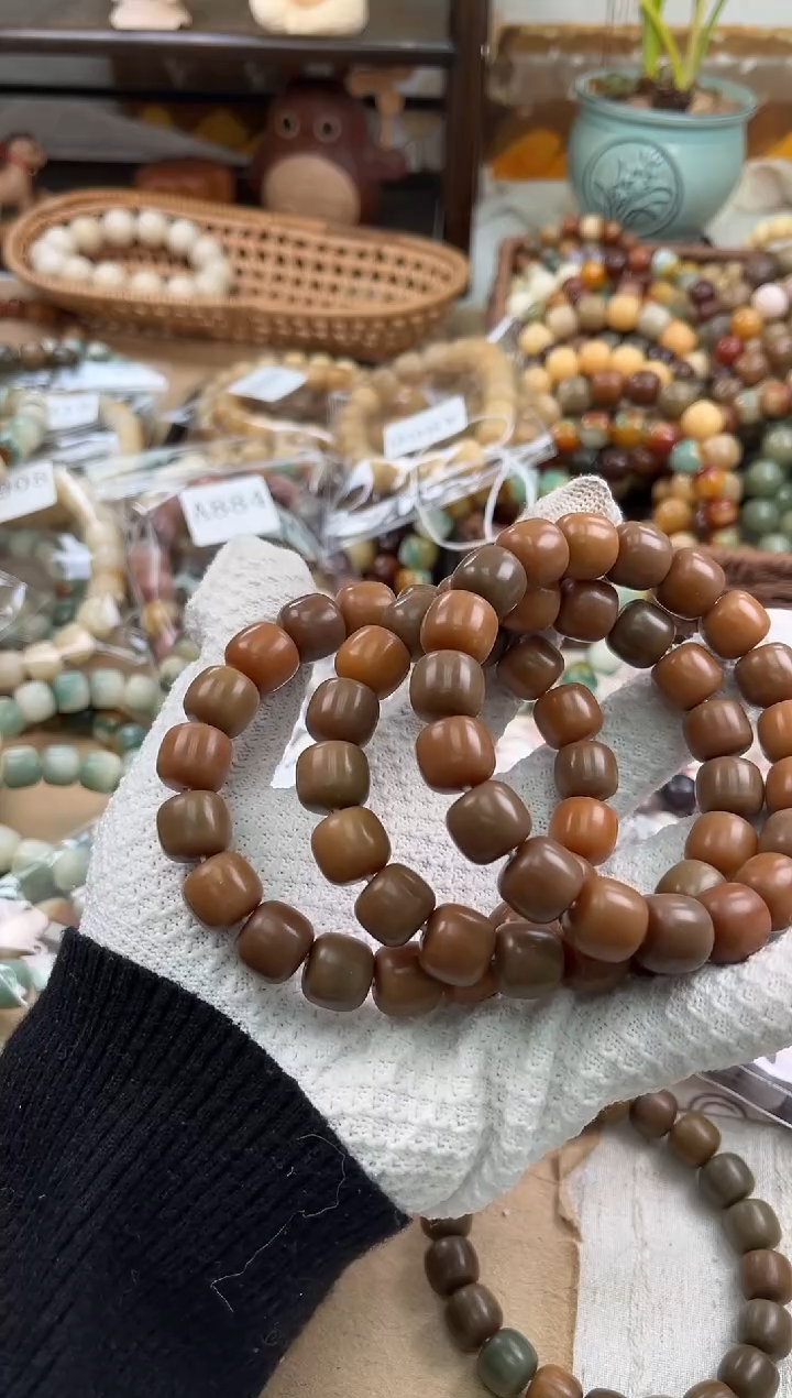 手串菩提根/象牙果a875 卡13.5 干磨猪油膏瑕疵