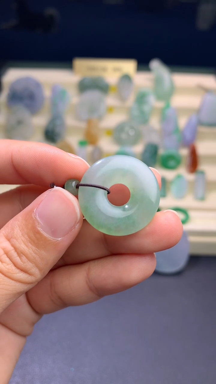 【闪购商品】定制翡翠未镶嵌甜甜圈