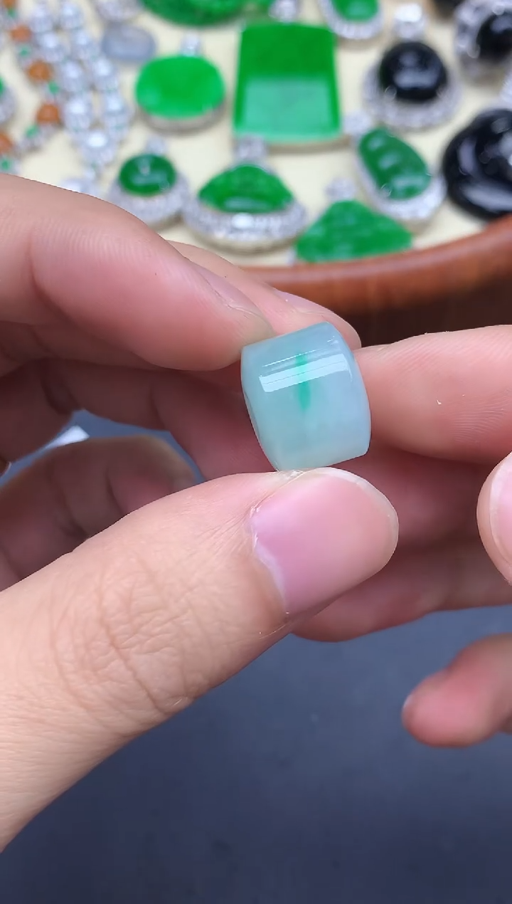 颈饰未镶嵌翡翠190-中国好珍宝