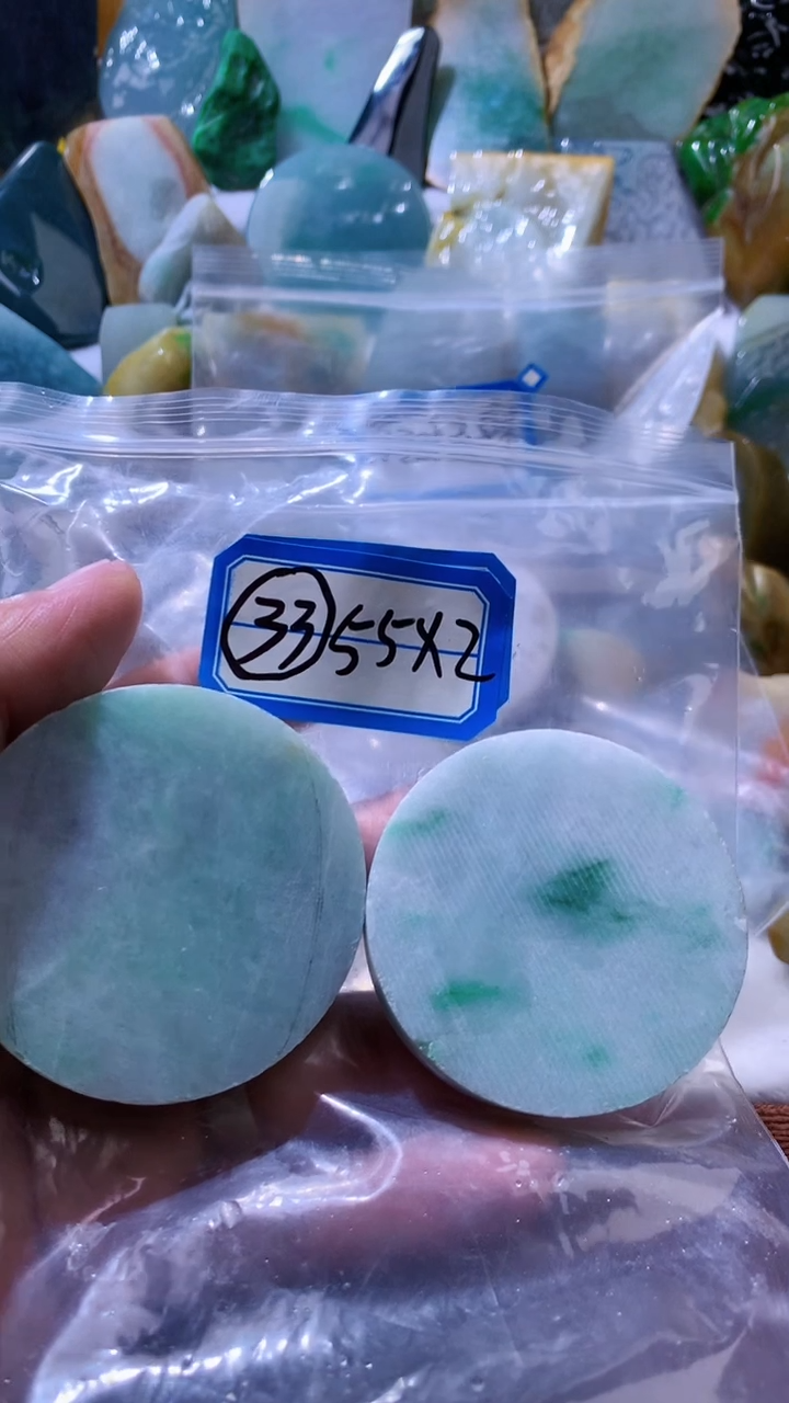 翡翠足铂镶嵌吊坠(赠链)天然缅甸翡翠颈饰挂件片料牌子