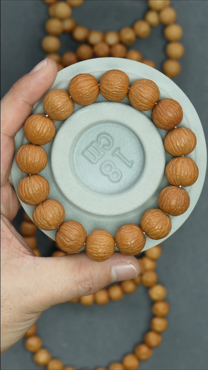 吊坠猴头核桃原皮凤羽16+顺丰包邮