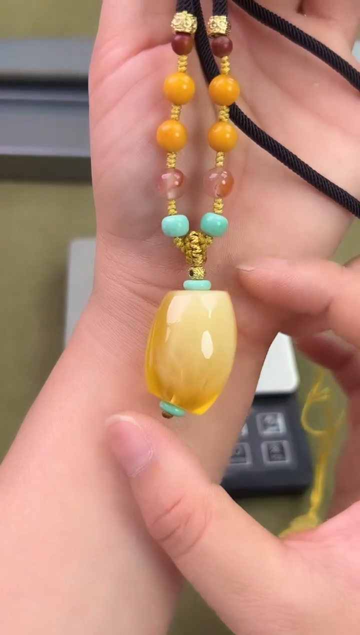 裸石琥珀未镶嵌琥珀蜜蜡吊坠