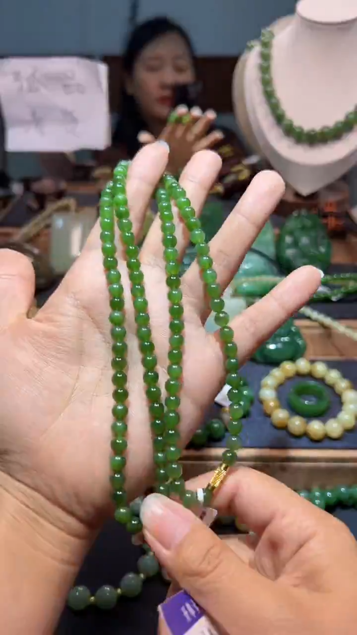 颈饰未镶嵌和田玉1多样性发一