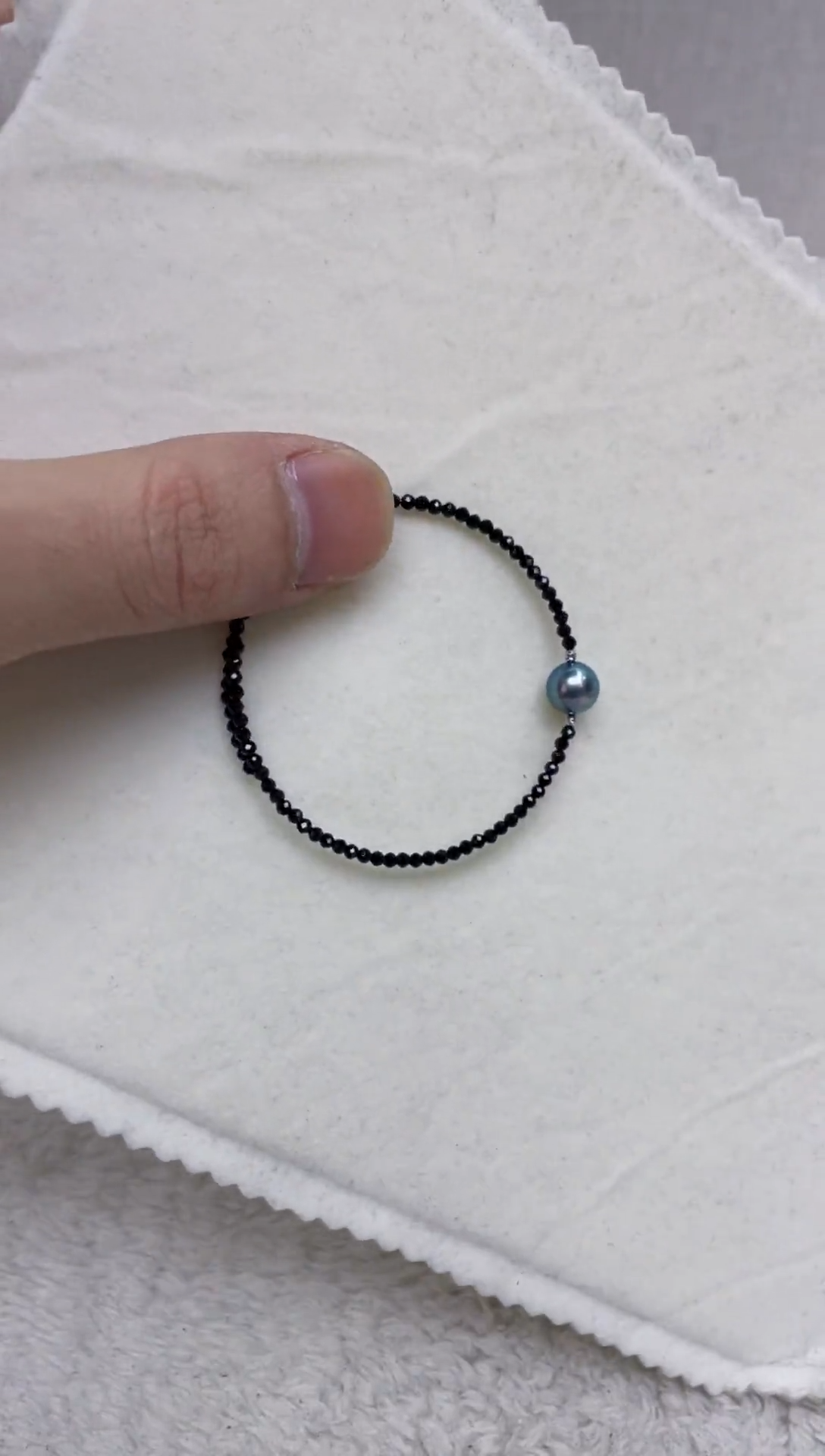 18K金镶嵌手镯海水珍珠  