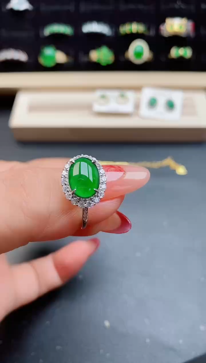 【闪购商品】翡翠戒指银S925镶嵌508005