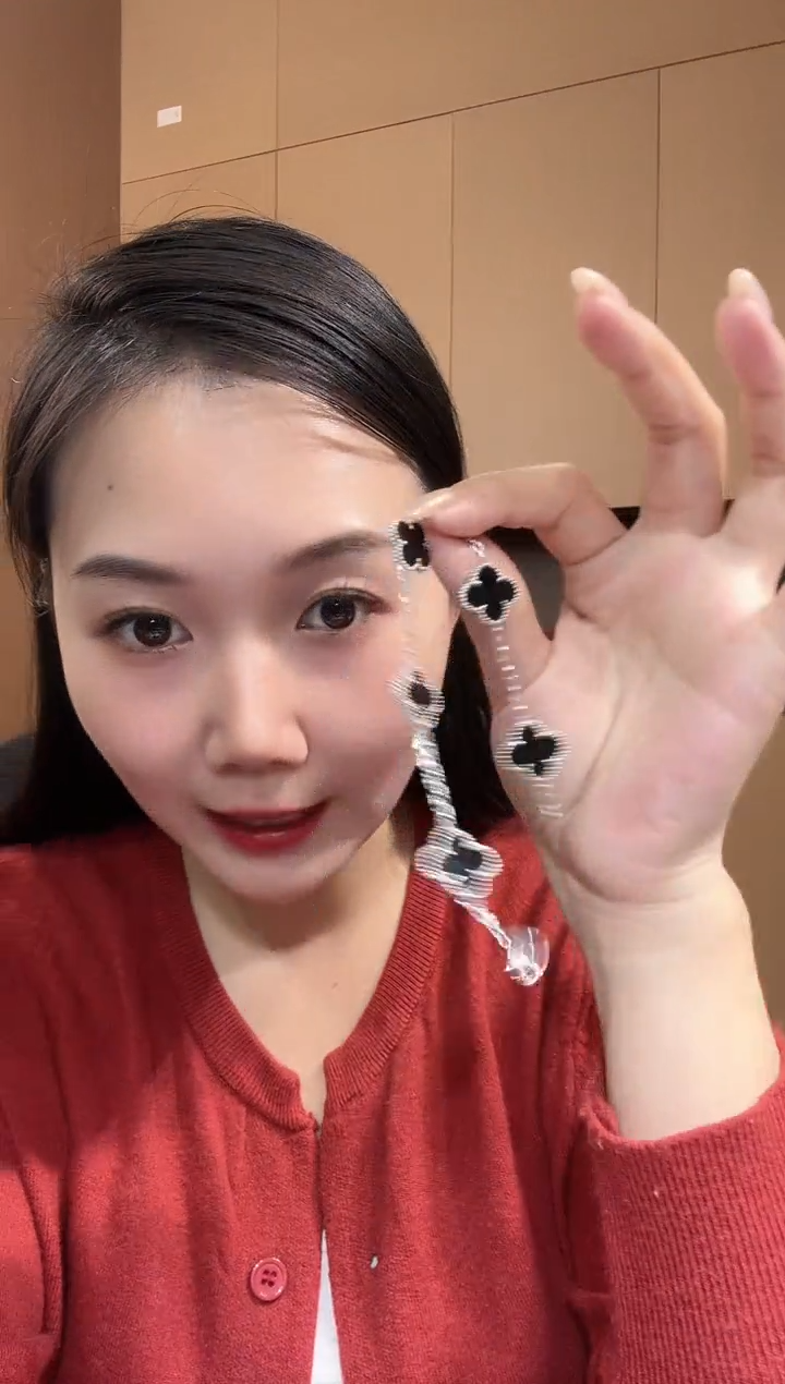 【闪购商品】玛瑙/玉髓手链18K金镶嵌黑色k白，五花手链GHJ