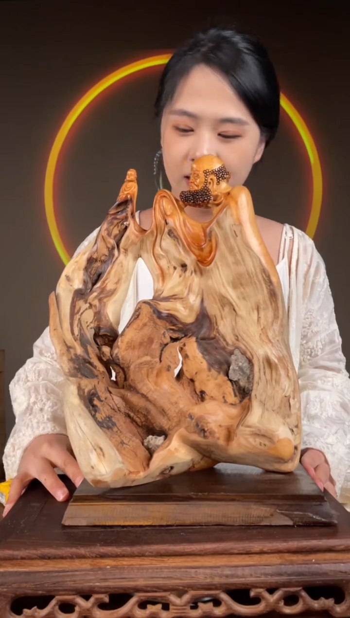 【闪购商品】柏木（崖柏）手工摆件,先抢先得!