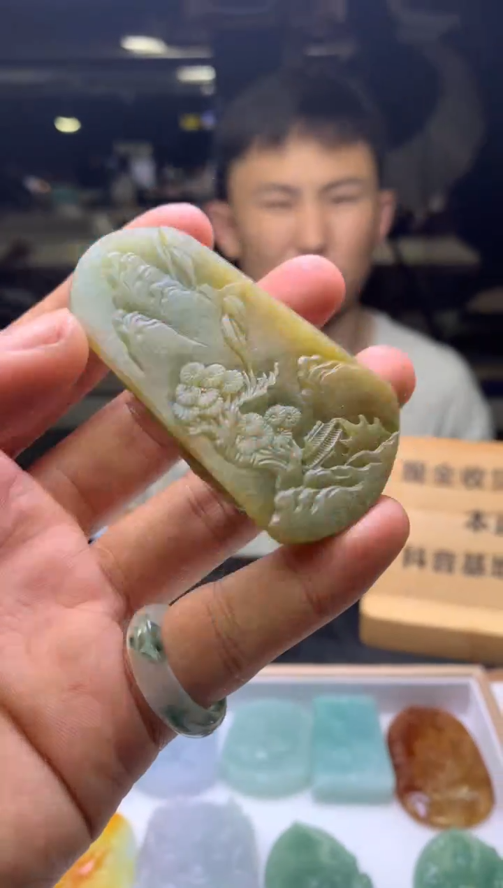 定制翡翠未镶嵌糖****A1231231312