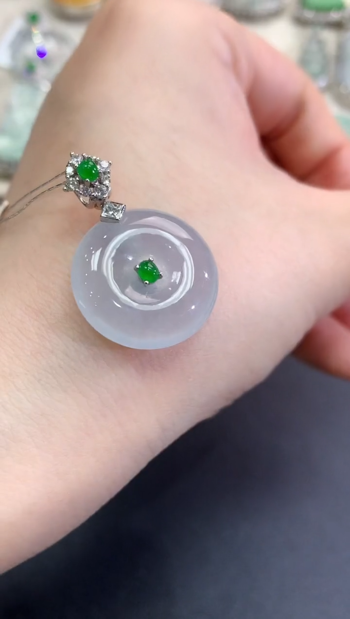 【闪购商品】翡翠颈饰18K金镶嵌C37    