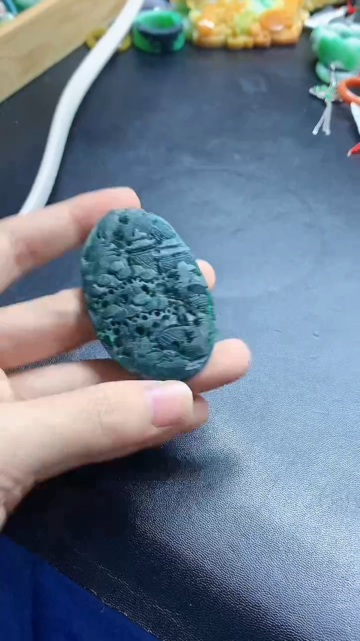 颈饰未镶嵌翡翠天然缅甸a货翡翠