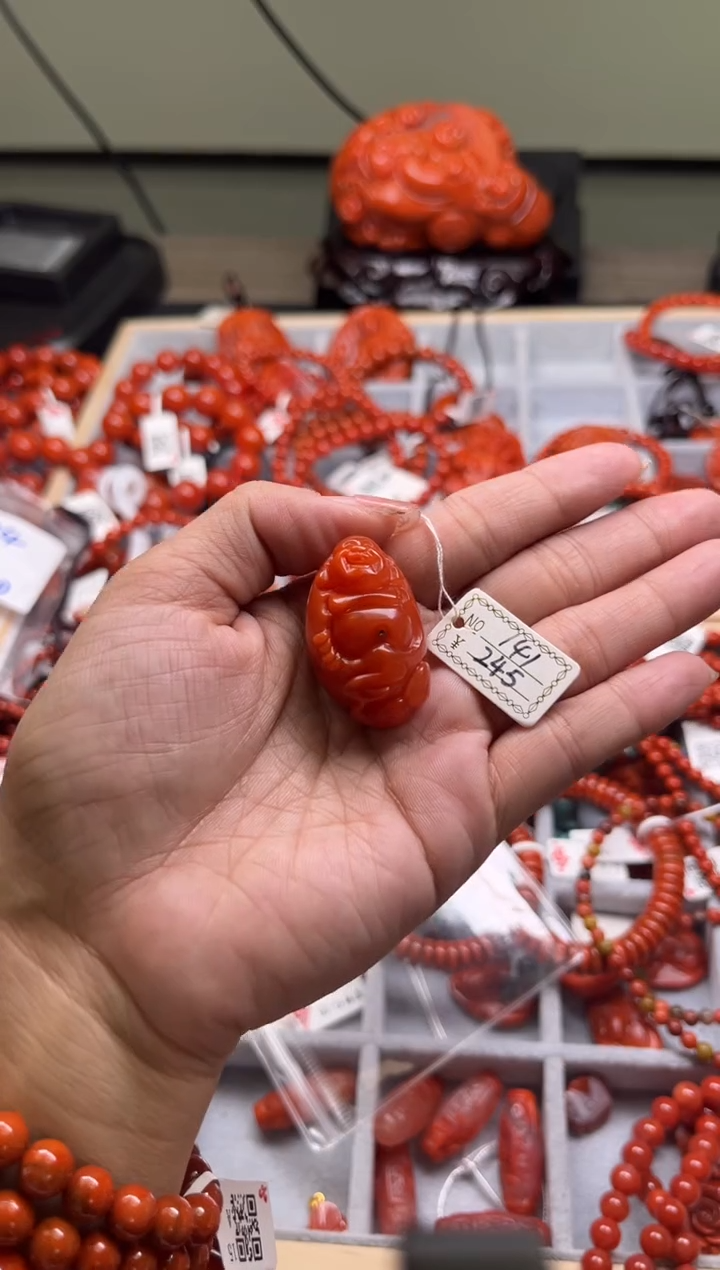 【闪购商品】南红玛瑙珠宝奇石未镶嵌141