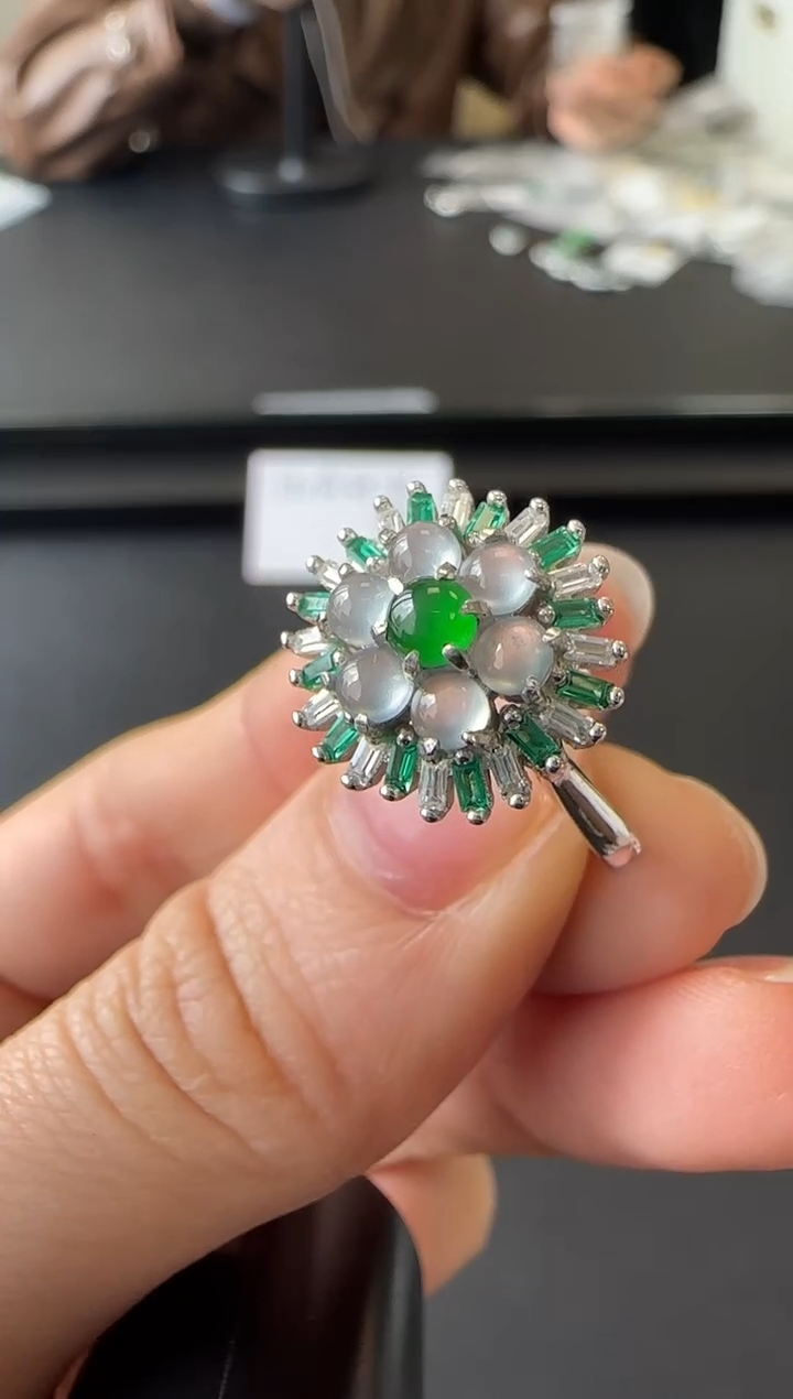 【闪购商品】翡翠戒指银S925镶嵌没有鉴赏期