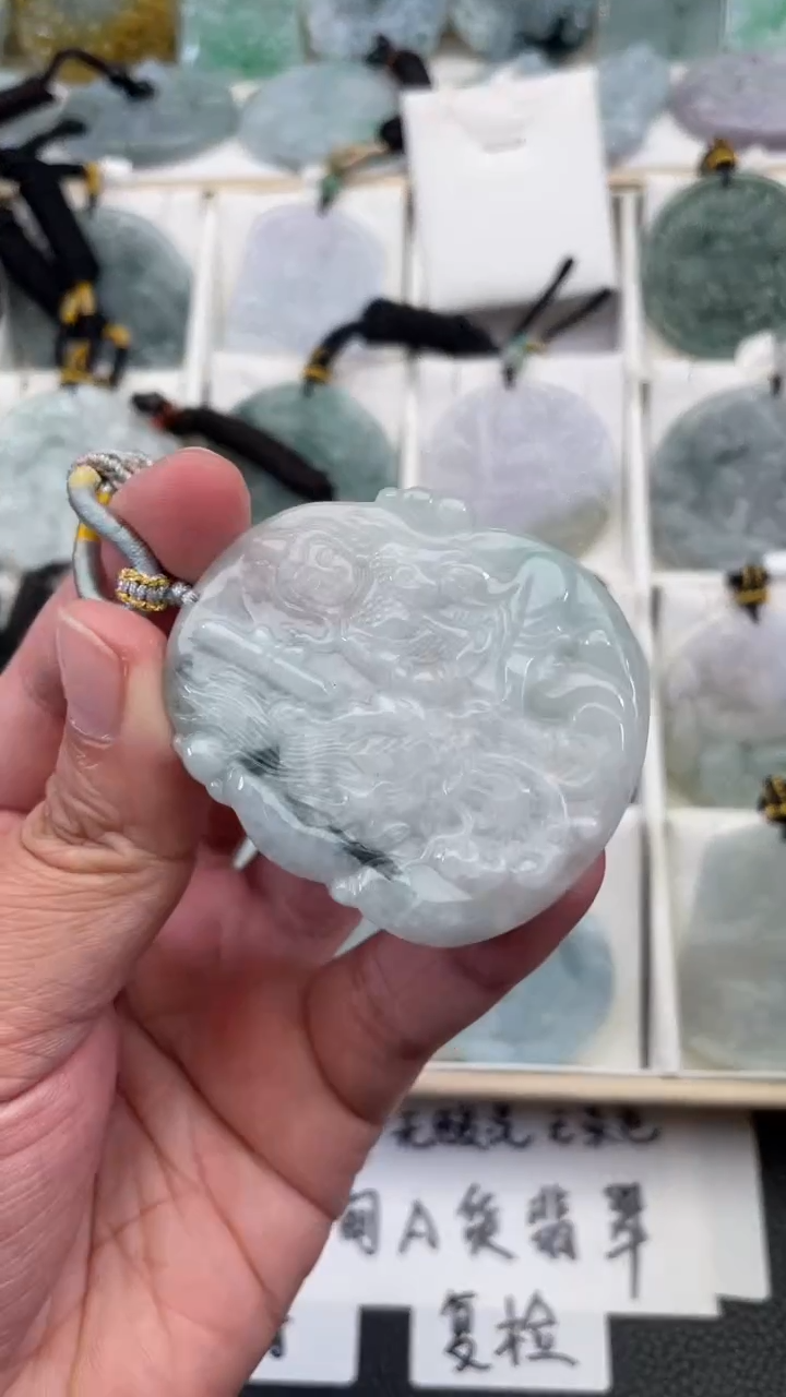 颈饰未镶嵌翡翠天然缅甸翡翠A货265