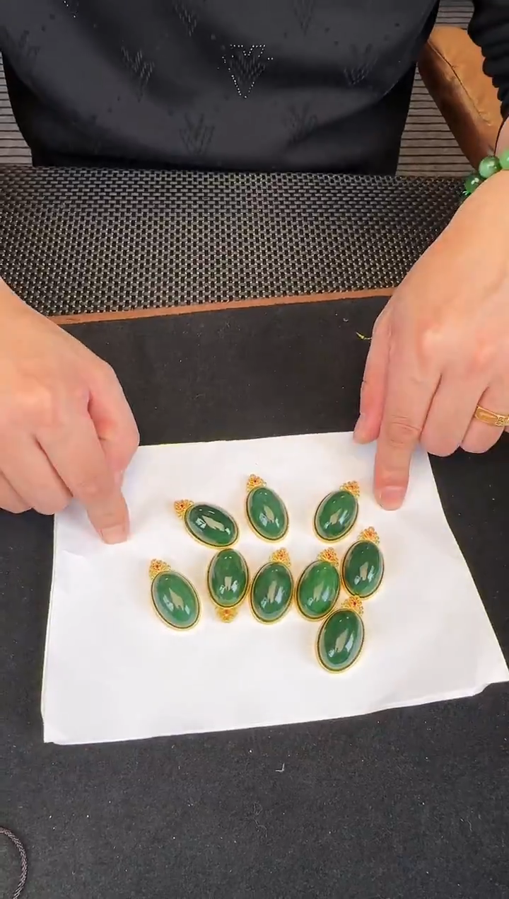 颈饰未镶嵌和田玉鸽子蛋3.0（多样性发一件）