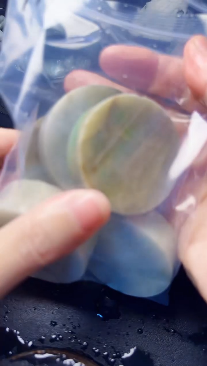 颈饰未镶嵌翡翠威*111