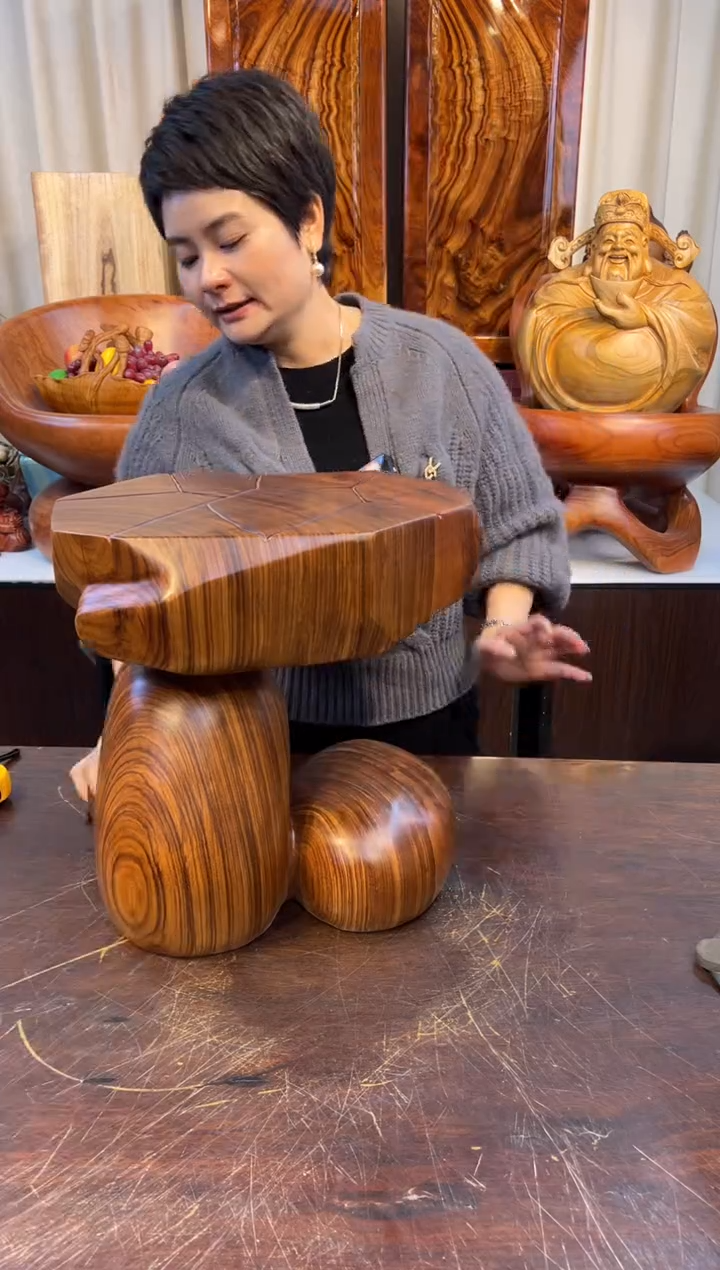 【闪购商品】稳定木实木创意凳子