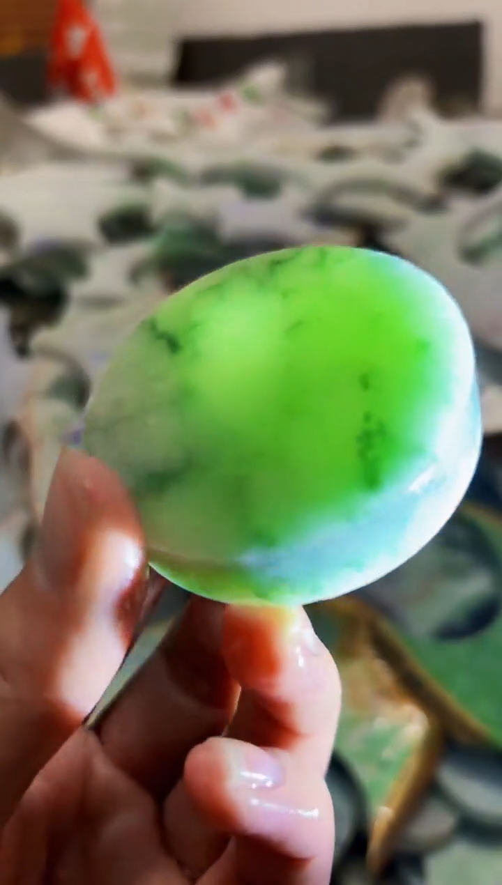 【闪购商品】翡翠颈饰未镶嵌A货白谭1747