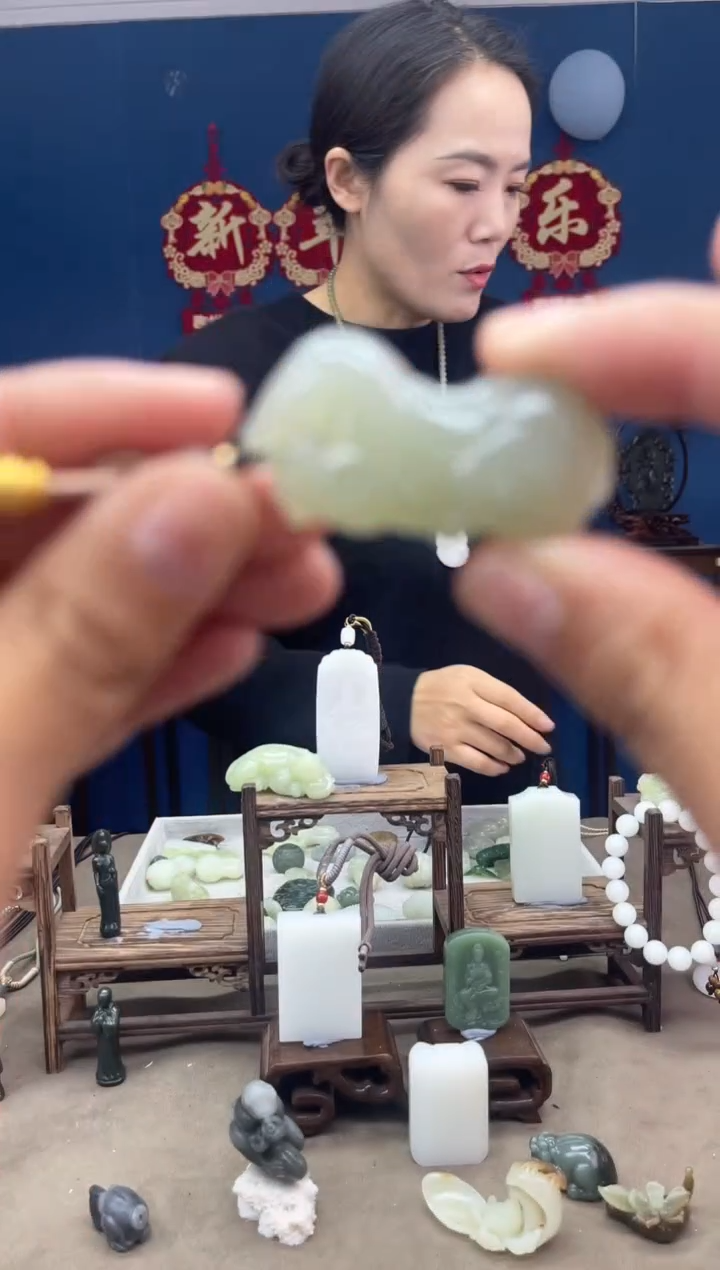 【闪购商品】和田玉颈饰未镶嵌1