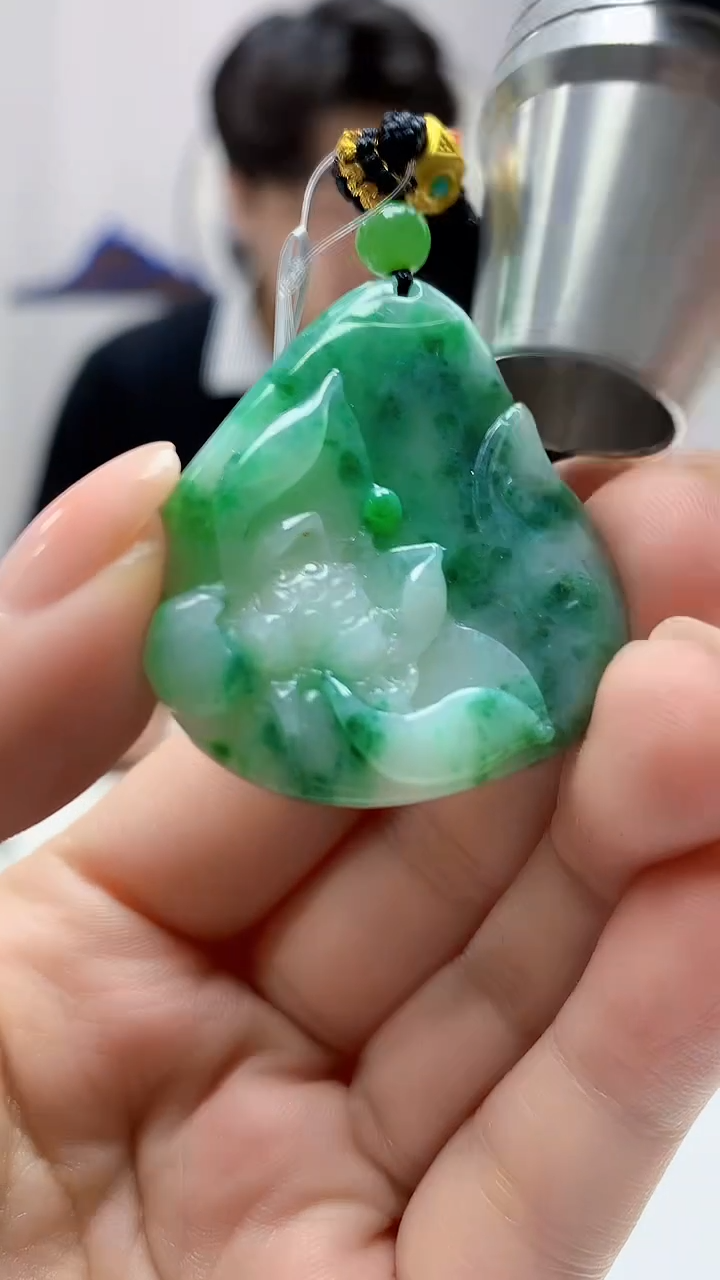 【闪购商品】定制翡翠未镶嵌5145mm-毛货挂件52