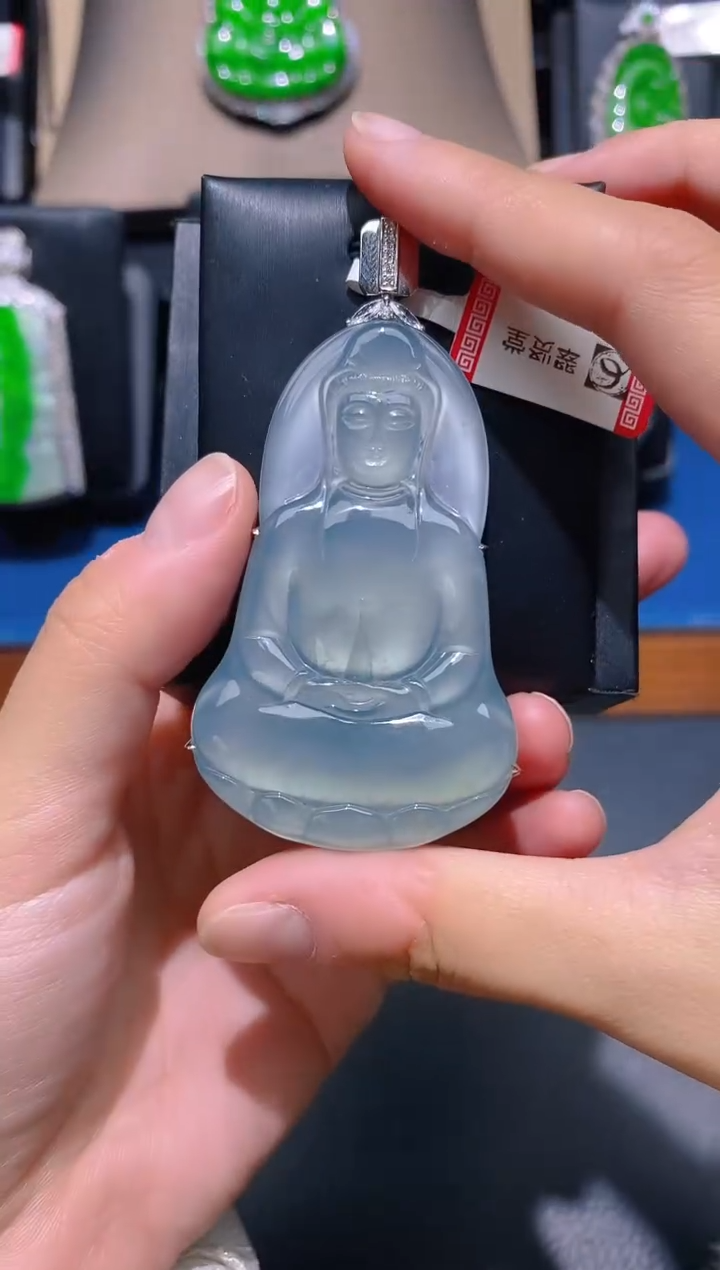 【闪购商品】翡翠颈饰未镶嵌天然A货翡翠L04