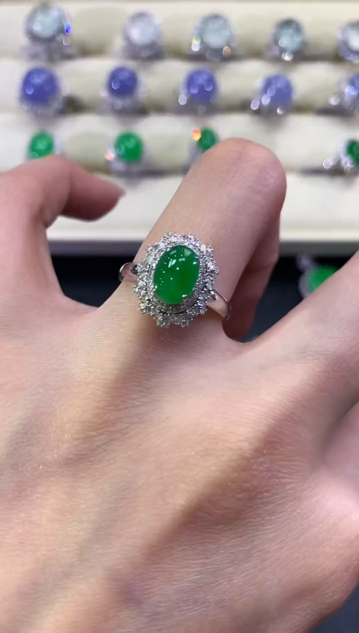 【闪购商品】翡翠戒指18K金镶嵌a175     