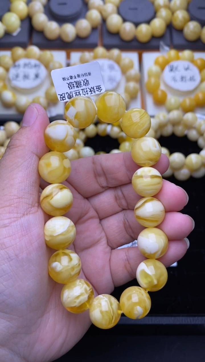 裸石琥珀未镶嵌大小姐珠宝严选96