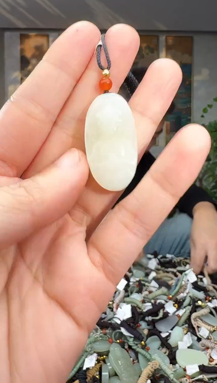 未镶嵌和田玉挂件拍一发一