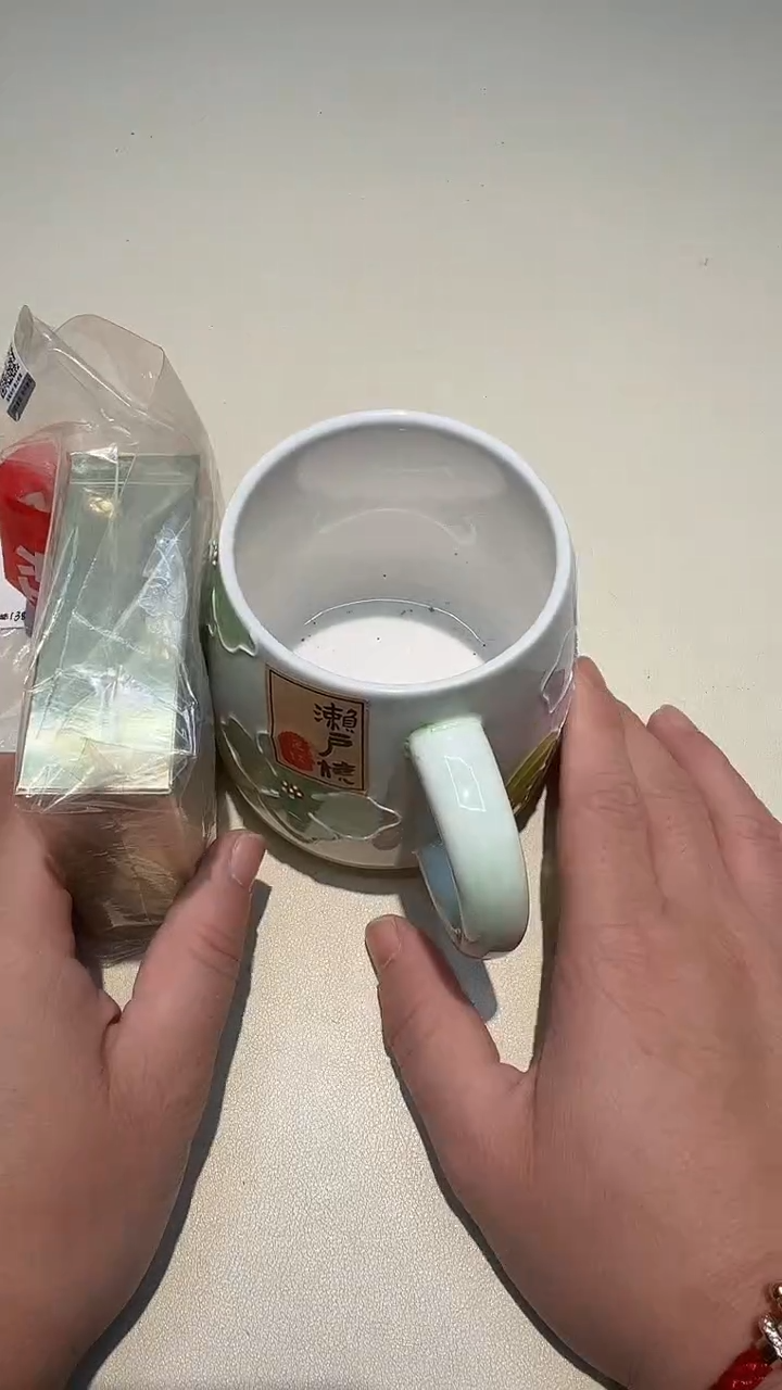 瓷片如图所示AAAAAAAAAAA212