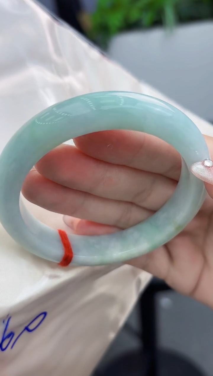 【闪购商品】翡翠手镯未镶嵌翡翠手镯