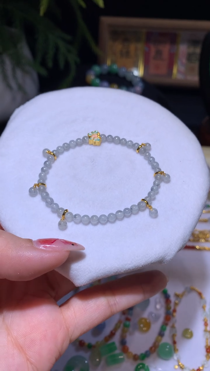 【闪购商品】定制翡翠未镶嵌3.8*冰乌鸡手串6800+680