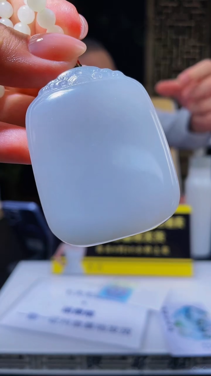 定制和田玉定制和田玉链接HTY011