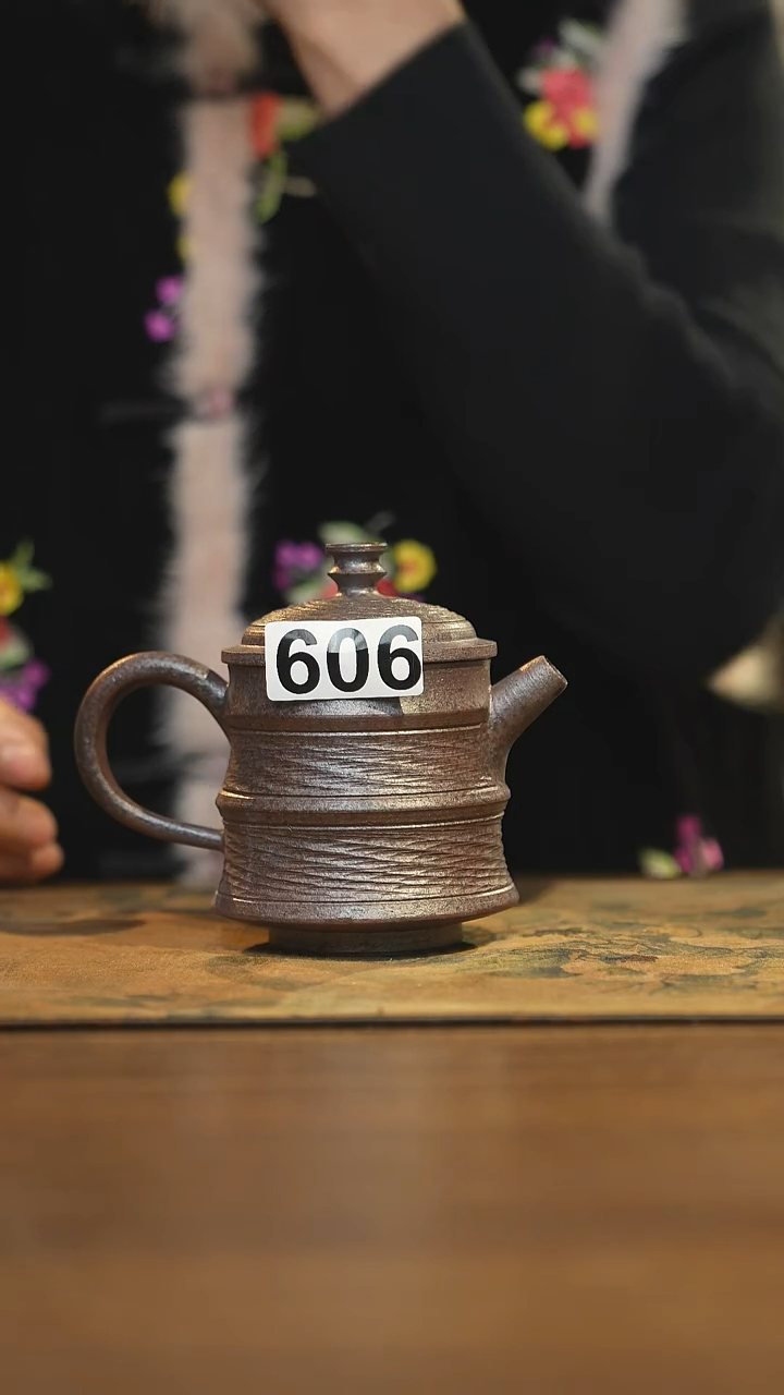 【闪购商品】其他陶瓷茶器手工壶606