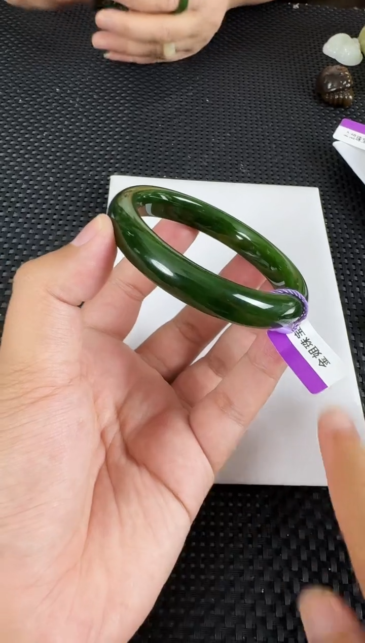 【闪购商品】和田玉（碧玉）手镯未镶嵌约60MM
