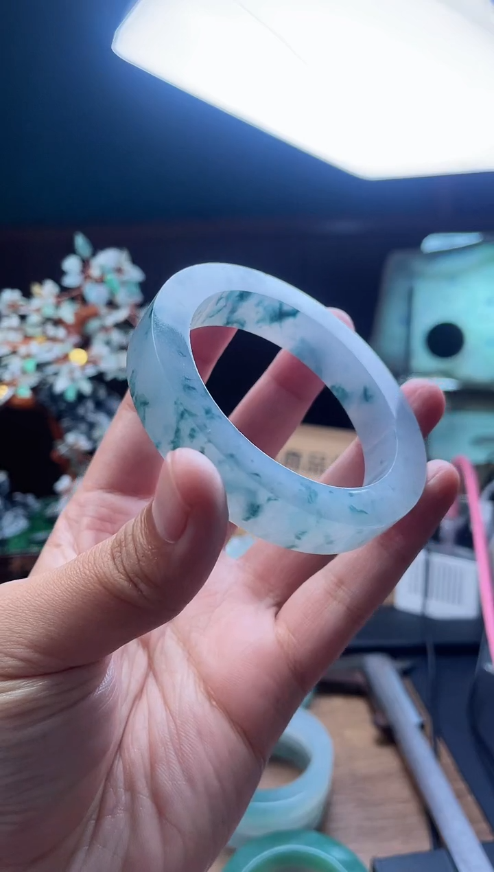 【闪购商品】定制翡翠手镯未镶嵌定制