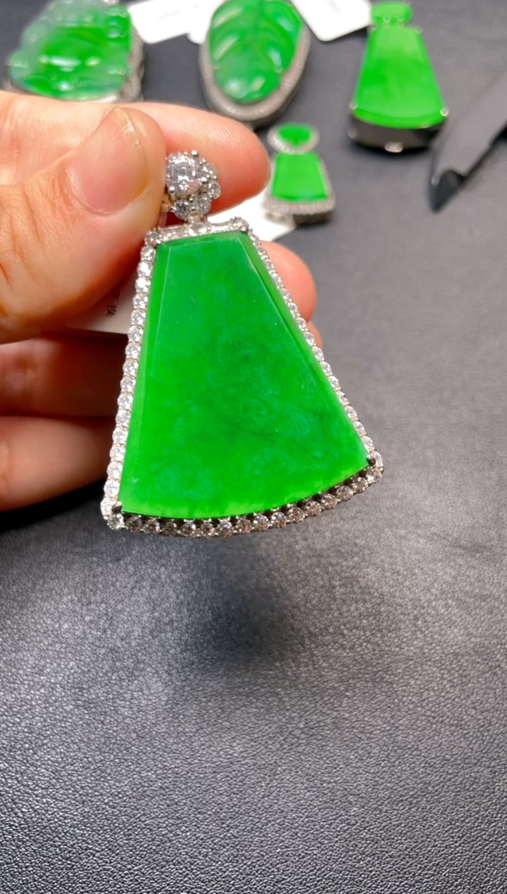 吊坠(不含链)银S925镶嵌翡翠dz1