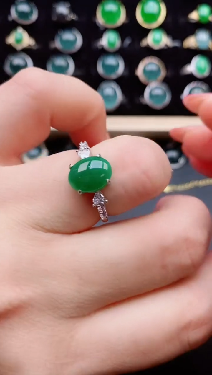 【闪购商品】翡翠戒指银S925镶嵌2121