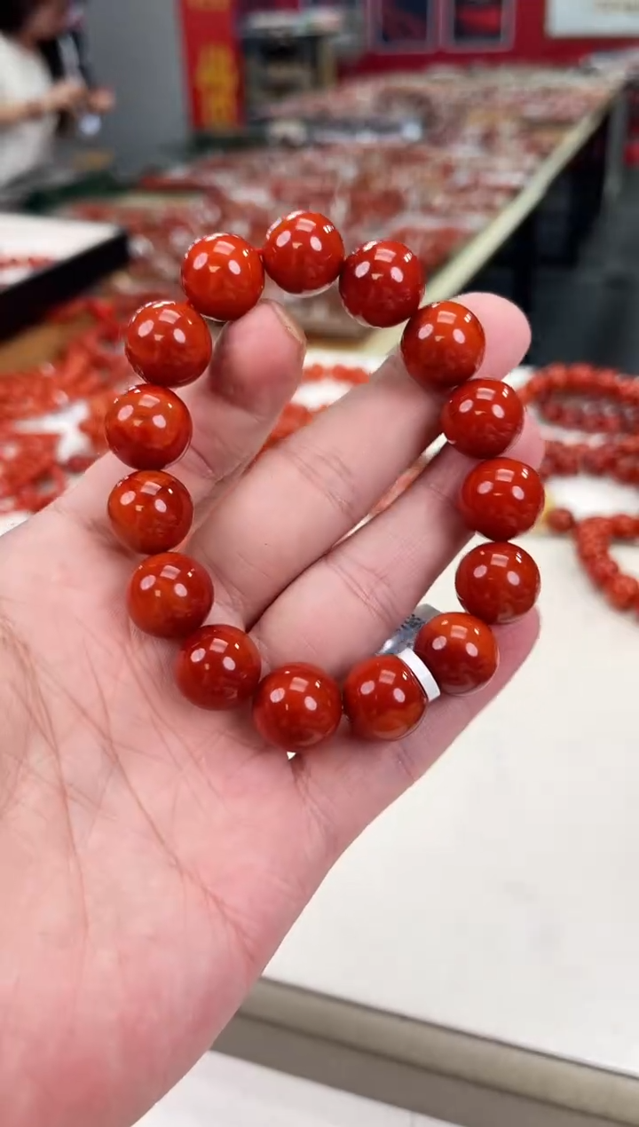 南红玛瑙瓦西手串14+未镶嵌余*一个/条