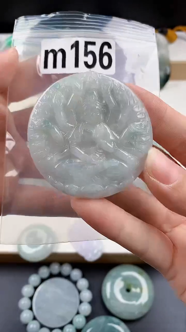 颈饰未镶嵌翡翠天然翡翠吊坠挂件