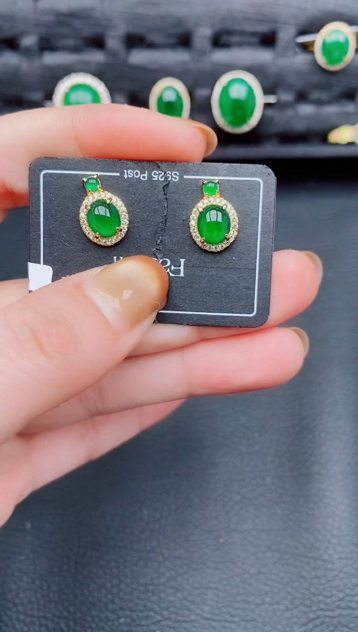 【闪购商品】翡翠耳饰银S925镶嵌天然A货翡翠489