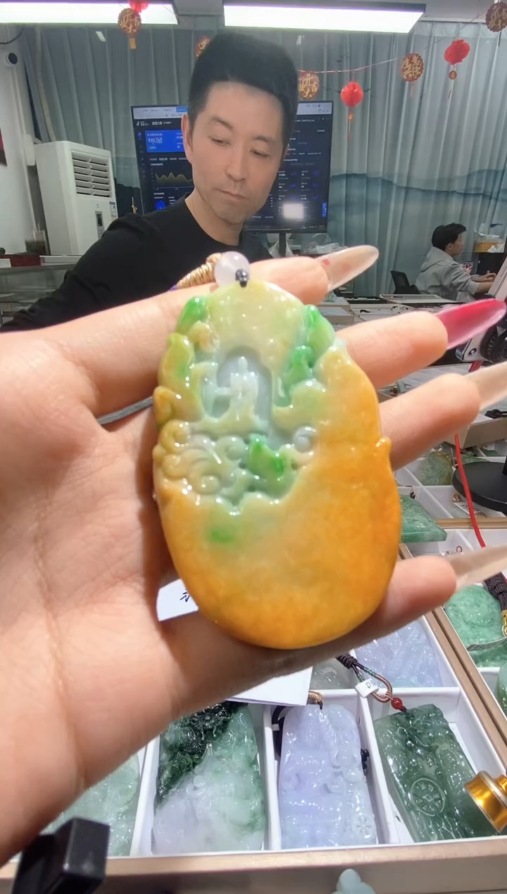 【闪购商品】翡翠颈饰未镶嵌天然缅甸翡翠A货未镶嵌