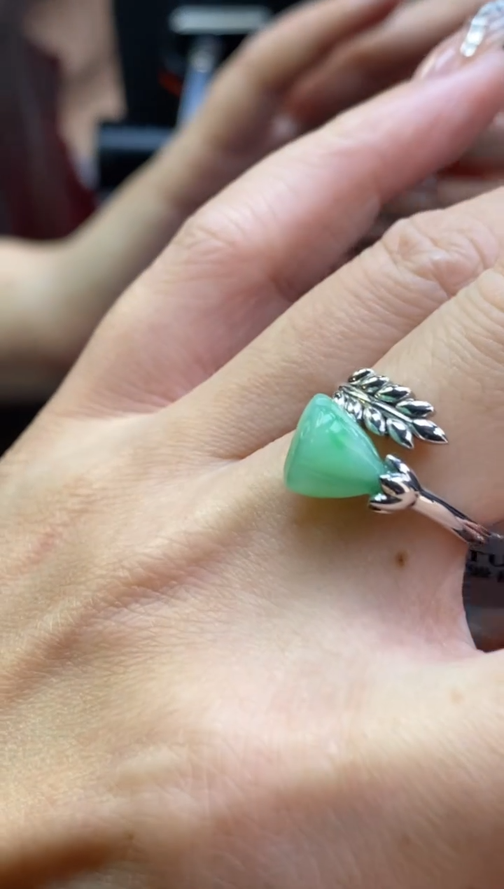 颈饰银S925镶嵌翡翠净货14966