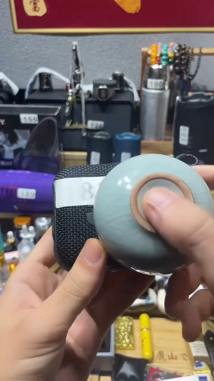 瓷片闪购商品 如图所示