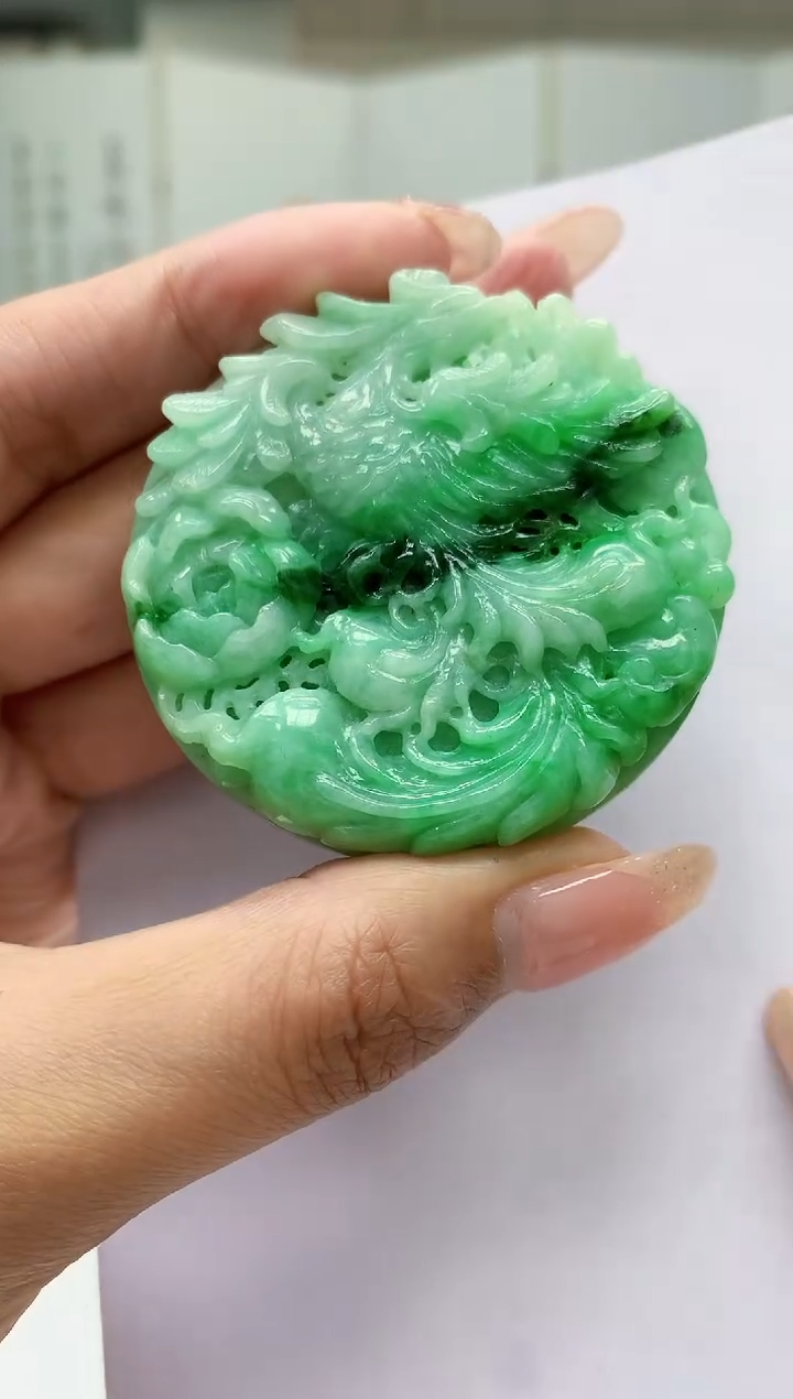 【闪购商品】定制翡翠未镶嵌4688MM-毛货挂件114