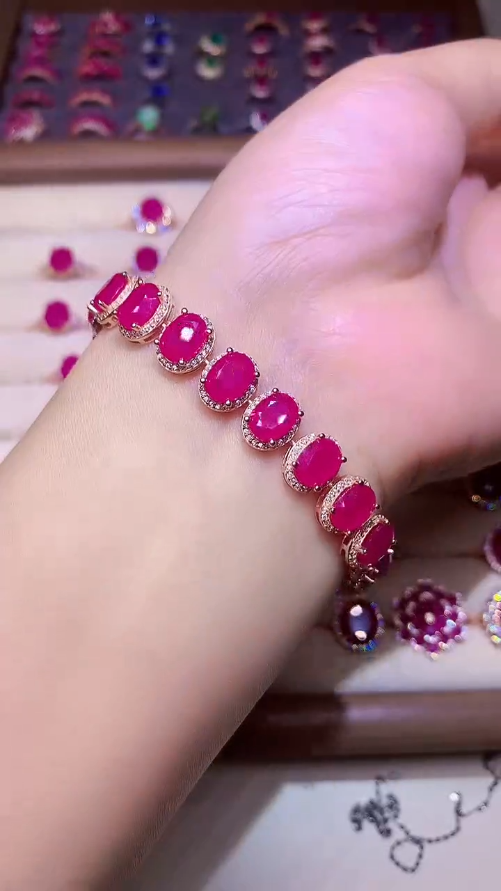 【闪购商品】红宝石手链银S925镶嵌000000