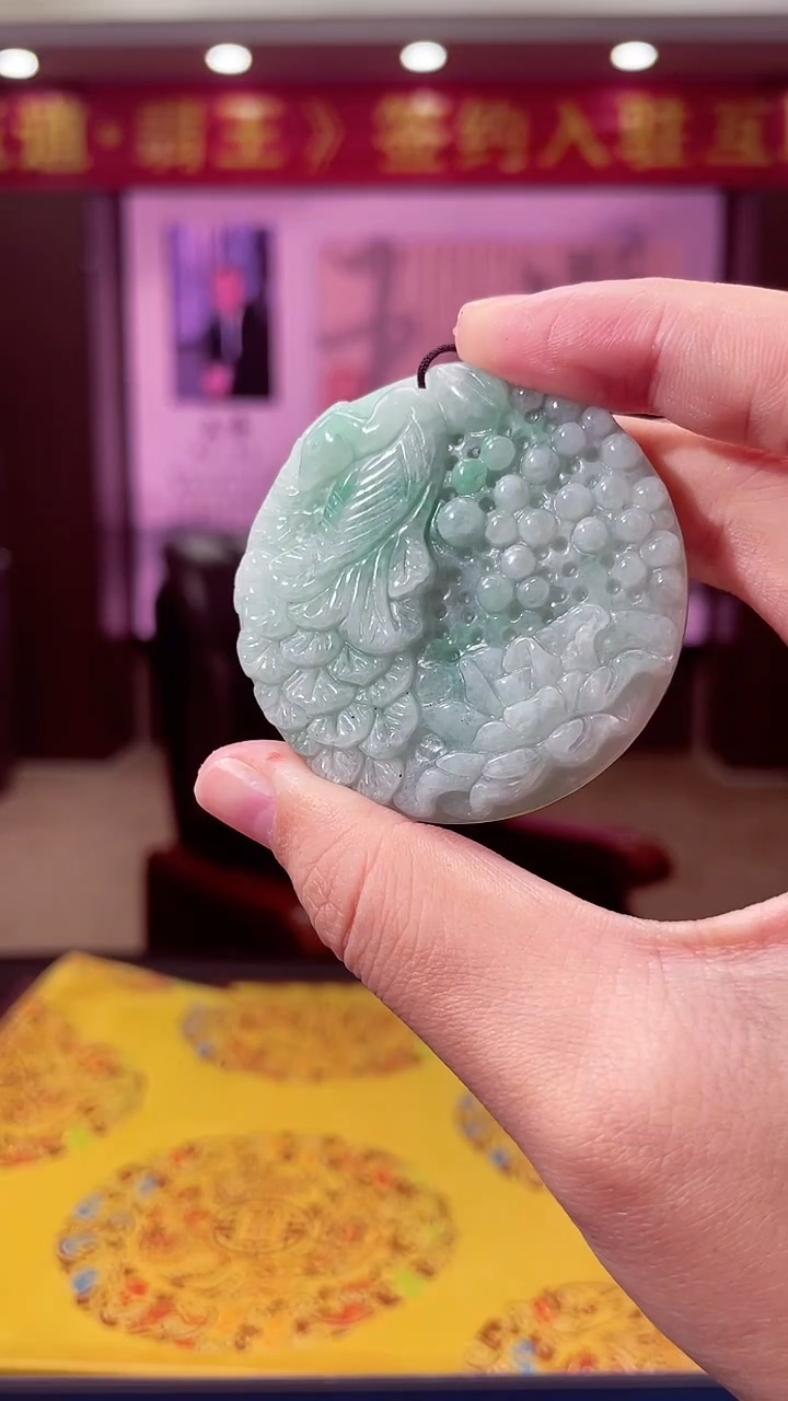 颈饰未镶嵌翡翠小*X-@@YYZM102366多样性发一