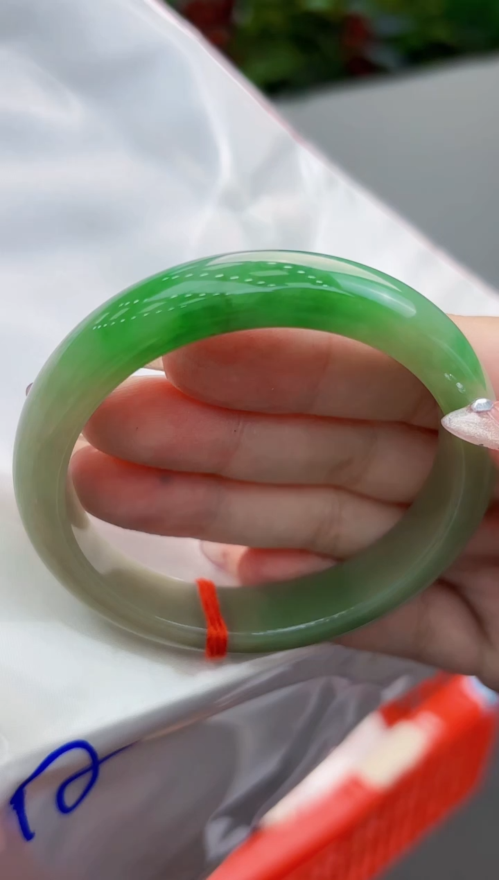 【闪购商品】翡翠手镯未镶嵌翡翠手镯