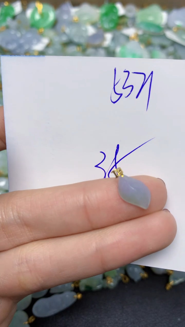 【闪购商品】翡翠颈饰18K金镶嵌 天然翡翠A货