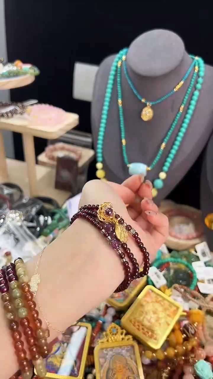 【闪购商品】石榴石手链银S925镶嵌手串