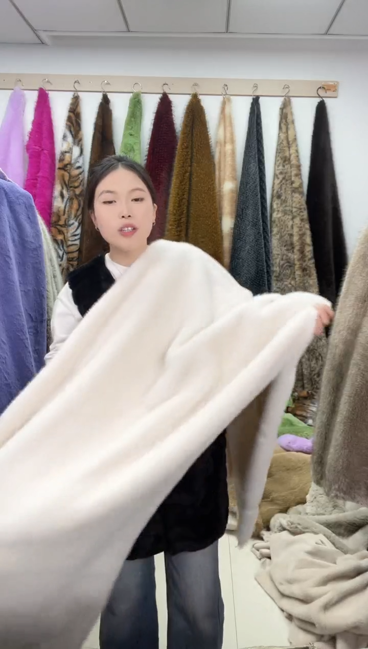 狐狸毛B3尺寸1.7*1