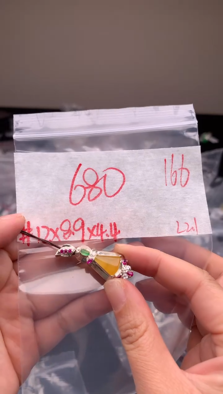 【闪购商品】定制翡翠未镶嵌毛货需精细抛光拍一发一